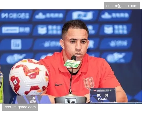 【2026年4月中超联赛·人物·伤病成都蓉城确认核心罗慕洛腘绳肌轻微拉伤,将缺席至少两周